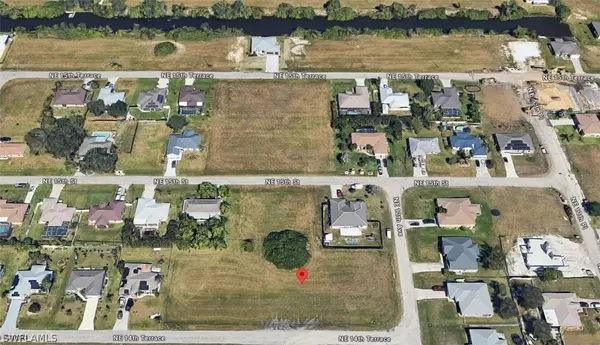 1121 NE 14th TER, Cape Coral, FL 33909