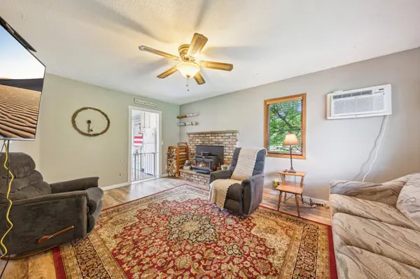 969 11th AVE SW, Forest Lake, MN 55025