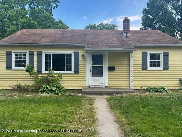 910 N Hickory Street, Owosso, MI 48867, Owosso, MI 48867