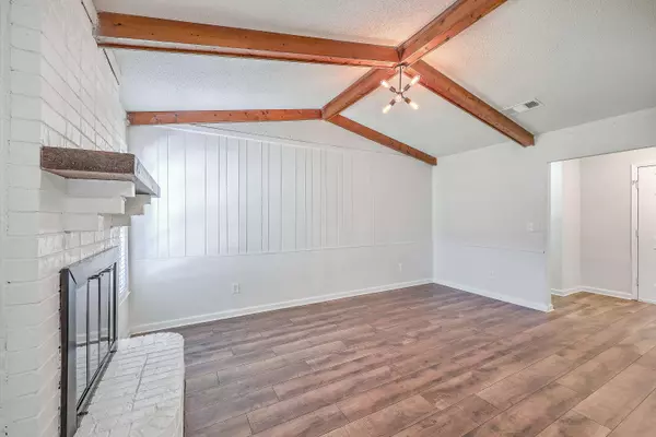 3426 Smoketree Ct, North Charleston, SC 29420