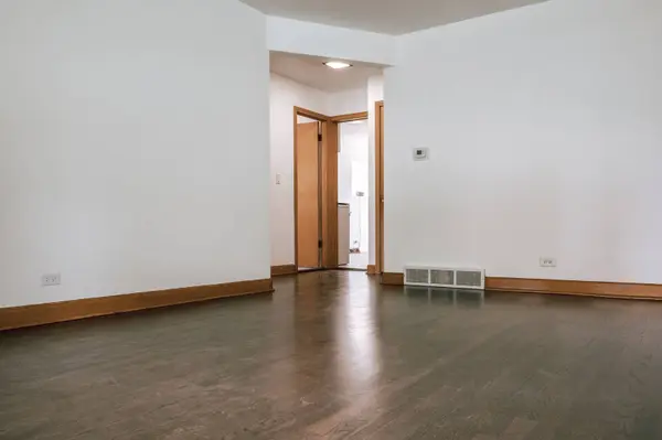 7244 W Cullom Avenue, Norridge, IL 60706