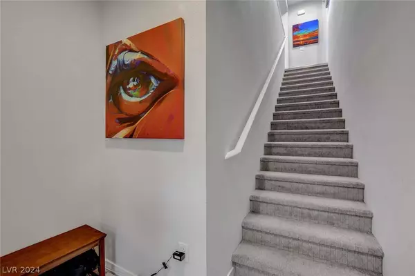 11290 Kraft Mountain Avenue #101, Las Vegas, NV 89135