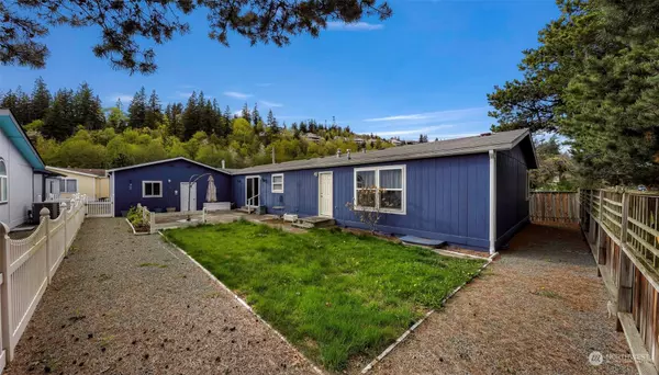 590 Andrew DR, Burlington, WA 98233