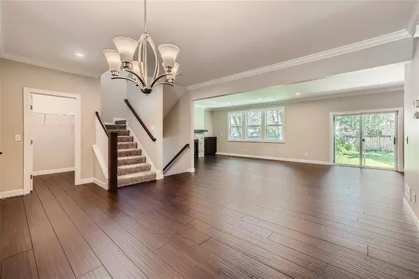 16280 Westgate LN, Eden Prairie, MN 55344