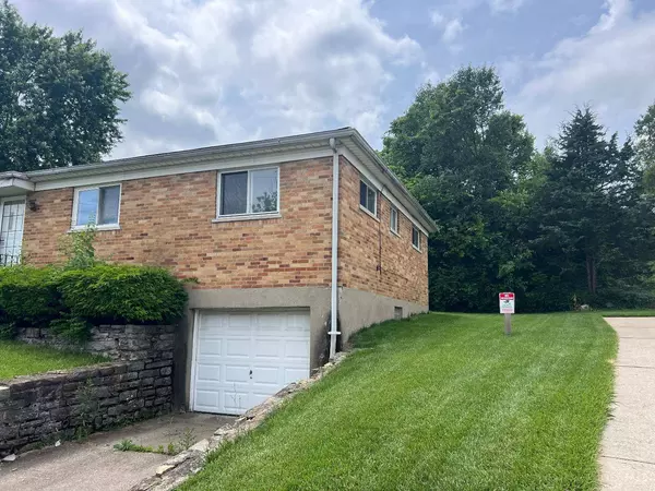 577 Claymore Ter, Cincinnati, OH 45238