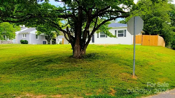 1205 Crescent ST, Monroe, NC 28112