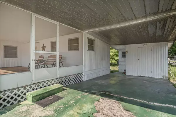 26135 ROSE LN, Astatula, FL 34705