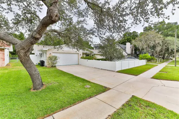 729 TUMBLEBROOK DR, Port Orange, FL 32127