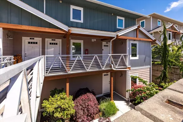 3614 Portage LN #100, Anacortes, WA 98221