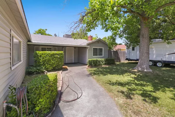 2621 Mission AVE, Carmichael, CA 95608