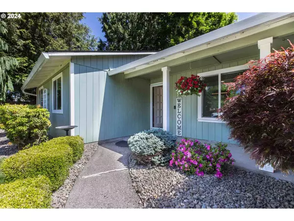 4010 SE LENORE CIR, Troutdale, OR 97060