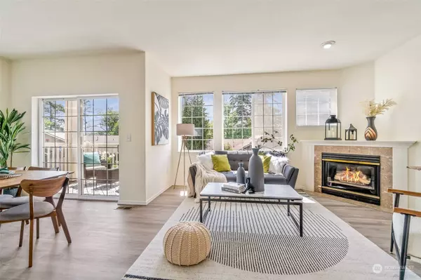 18630 NE 55th WAY, Redmond, WA 98052