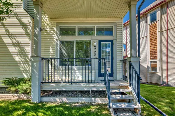 335 Copperfield BLVD SE, Calgary, AB T2Z 4Z4