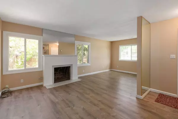 2621 Mission AVE, Carmichael, CA 95608