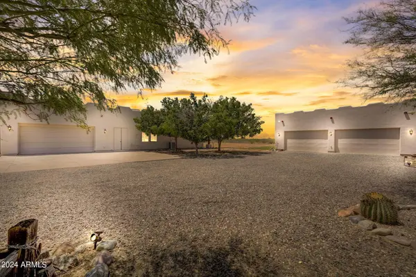 25742 N 239TH Avenue, Wittmann, AZ 85361