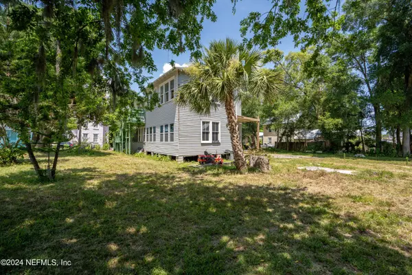 17 S LEONARDI ST, St Augustine, FL 32084