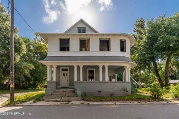 17 S LEONARDI ST, St Augustine, FL 32084