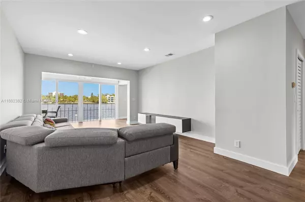 711 NE Harbour Ter #4100, Boca Raton, FL 33431