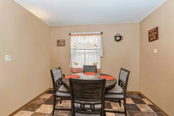 1217 W 109th Street, Chicago, IL 60643