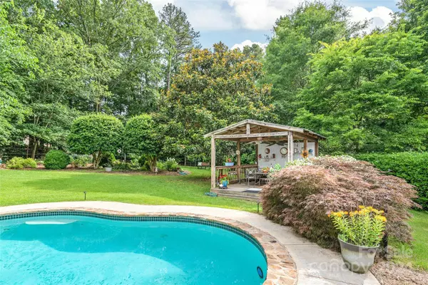 1513 Little Falls DR, Concord, NC 28025