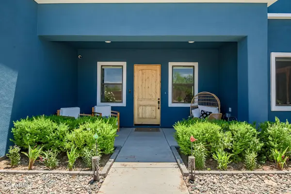 1105 E DESERT HILLS ESTATE Drive, Phoenix, AZ 85086