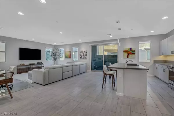 11290 Kraft Mountain Avenue #101, Las Vegas, NV 89135