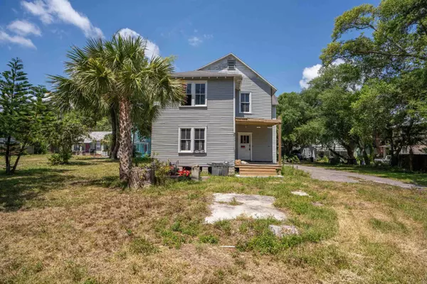 17 S Leonardi St, St Augustine, FL 32084