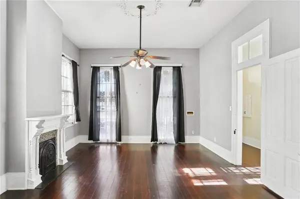 2018 ELYSIAN FIELDS AVE, New Orleans, LA 70117