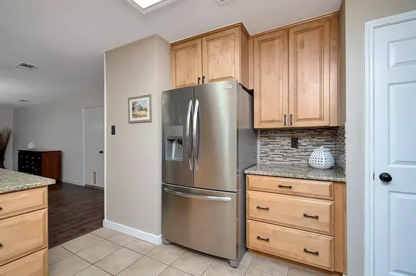 4506 Amesbury Circle, Grapevine, TX 76051