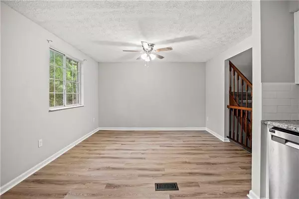 257 Roswell Commons CIR, Roswell, GA 30076