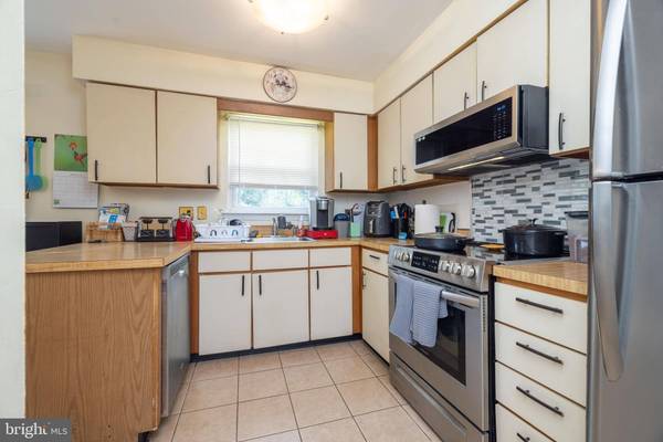 16 LAFAYETTE PL, Newark, DE 19702