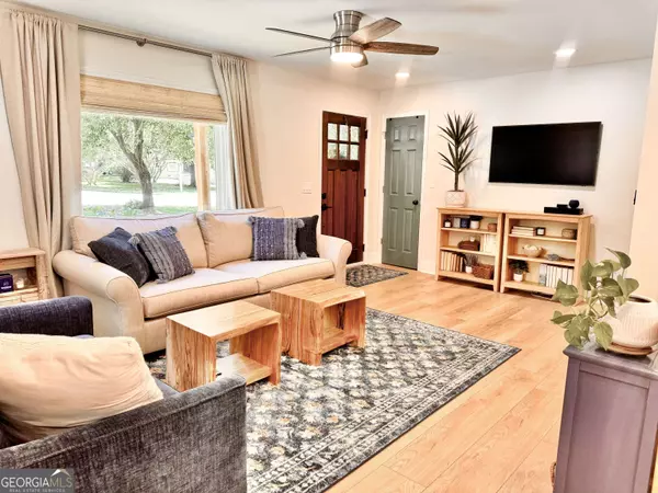 2361 Johnson Ferry RD NE, Atlanta, GA 30341