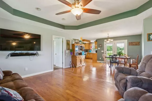 115 Briley Ln, Portland, TN 37148