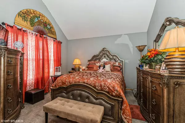 1217 W 109th Street, Chicago, IL 60643