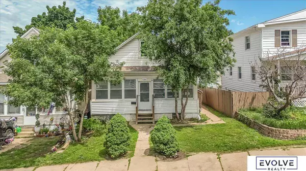 1206 Castelar Street, Omaha, NE 68108