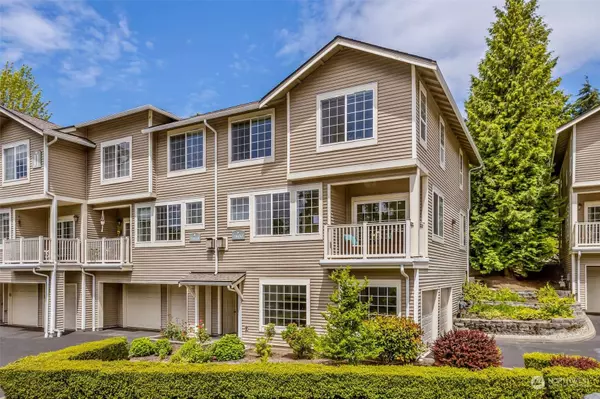 18630 NE 55th WAY, Redmond, WA 98052