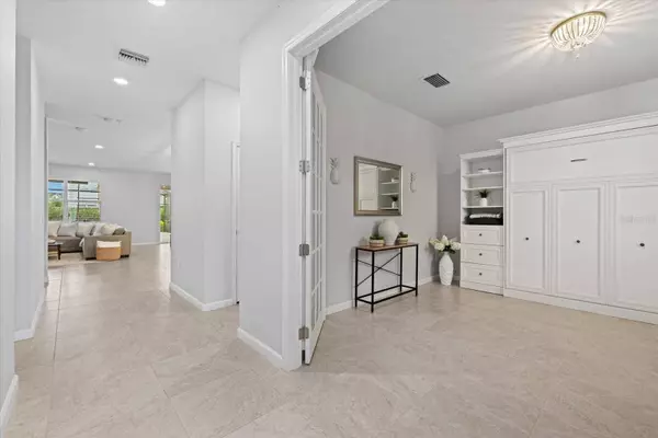 12415 BLUE HILL TRL, Bradenton, FL 34211