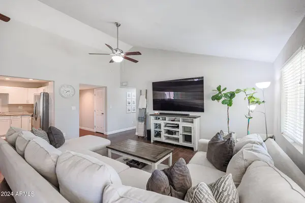 4023 E ALTA VISTA Road, Phoenix, AZ 85042