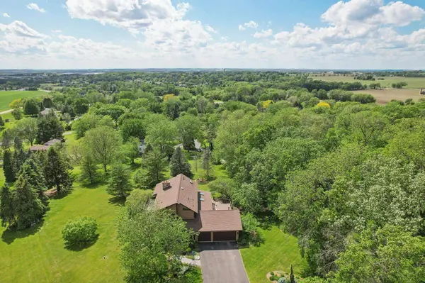 6627 Mill Race Trail, Deforest, WI 53532