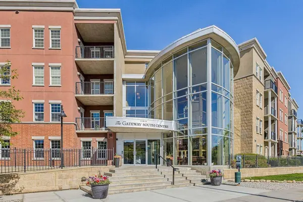 11811 Lake Fraser DR SE #3207, Calgary, AB T2J 7J1