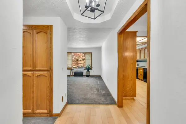 128 Arbusto CIR, Sacramento, CA 95831