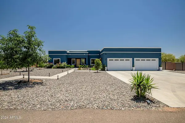 1105 E DESERT HILLS ESTATE Drive, Phoenix, AZ 85086