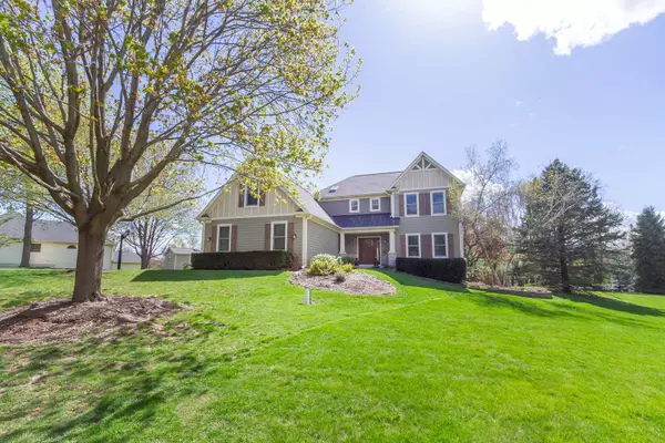 14N566 Timber Ridge DR, Elgin, IL 60124