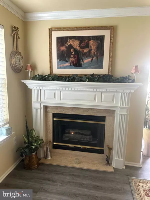 1307-A GINGER DR, Mount Laurel, NJ 08054