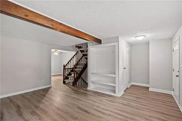 257 Roswell Commons CIR, Roswell, GA 30076