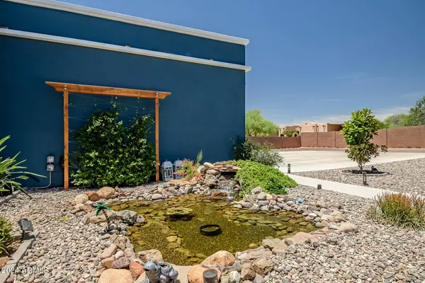 1105 E DESERT HILLS ESTATE Drive, Phoenix, AZ 85086