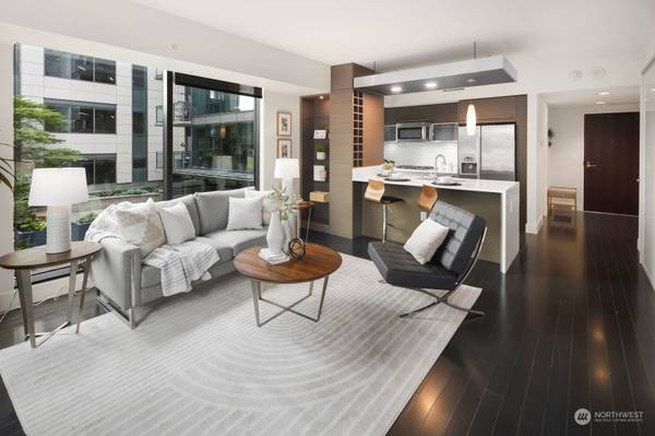 820 Blanchard ST #708, Seattle, WA 98121