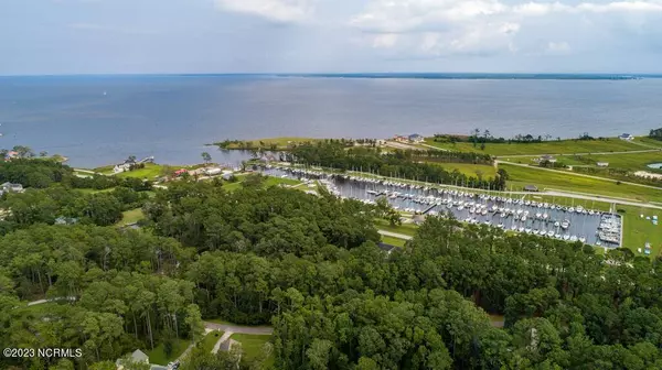 70087010 Fairwinds Drive, Oriental, NC 28571