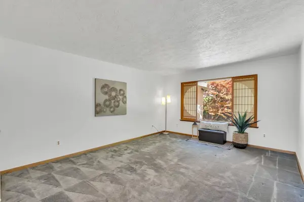 128 Arbusto CIR, Sacramento, CA 95831