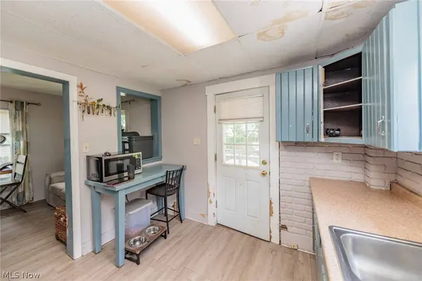 240 Munroe Falls AVE, Cuyahoga Falls, OH 44221